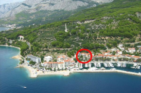  Apartment Podgora 6705b  Подгора